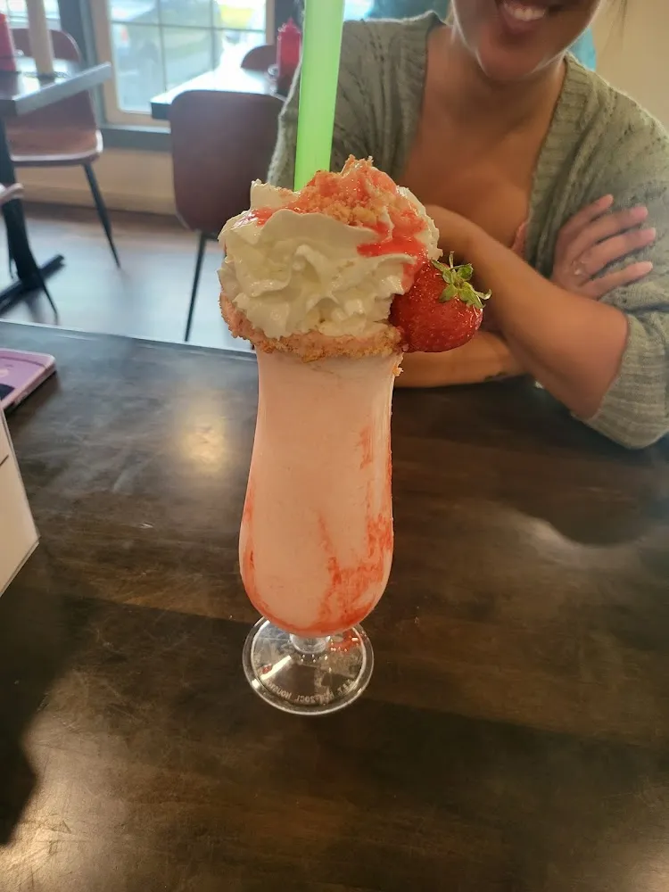 Strawberry Eclair